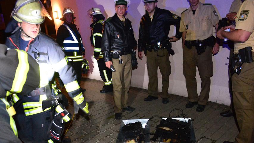 Erlangen-Dechsendorf: Drei Verletzte bei Brand in Mehrfamilienhaus
