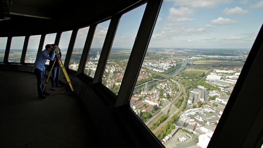 Blick über Nürnberg: Der Fernmeldeturm hatte wieder geöffnet