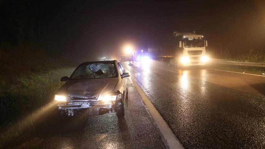 Lkw-Fahrer stirbt bei Rettungsversuch auf der A3 bei Neumarkt