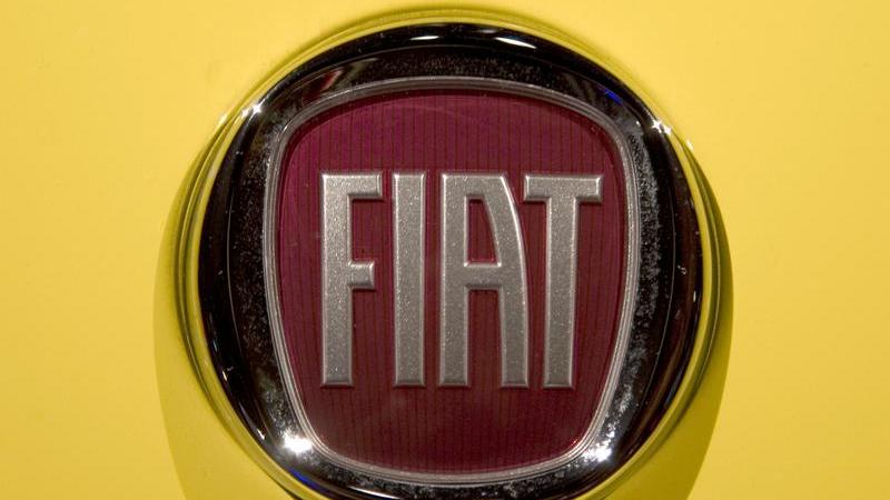 "Es fühlen sich die über 8.000 Arbeitnehmer der Fiat Group in Deutschland von so viel banal-liberaler Rückwärtsorientierung unsittlich angefasst." (Reaktion des Autobauers Fiat)