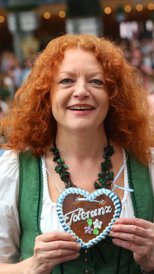 Grünen-Politikerin Margarete Bause wirbt für "Toleranz" auf dem Oktoberfest.