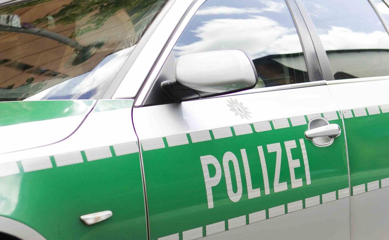 Die Kriminalpolizei ertmittelt: Der Schaden steht noch nicht fest. Die Kriminalpolizei ertmittelt: Der Schaden steht noch nicht fest.