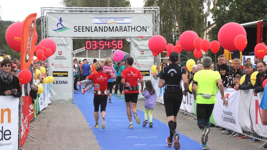 Seenlandmarathon 2015 bewegte Tausende