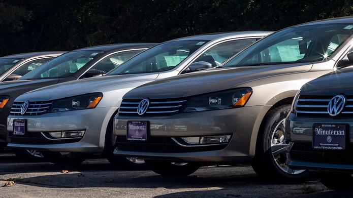 Volkswagen steckt tief in der Krise. Der Abgas-Skandal hat mehrere Manager den Job gekostet, auch die Justiz ermittelt. VW steht nun mitten in der Aufarbeitung der Affäre, die eine beispiellose Dimension hat.