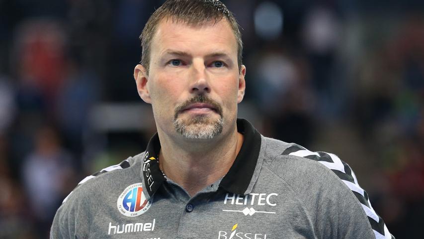 HCE-Trainer Robert Andersson ist fokussiert: Heute soll nach der Niederlage in Hamm alles wieder besser gemacht werden - doch ausgerechnet jetzt geht es gegen den Mitabsteiger aus der 1. Bundesliga, die SG BBM Bietigheim.