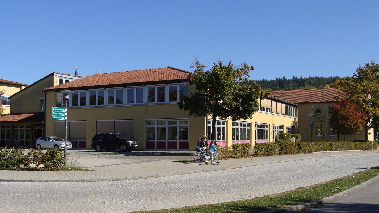 Berchinger Schule: Neubau oder Sanierung?