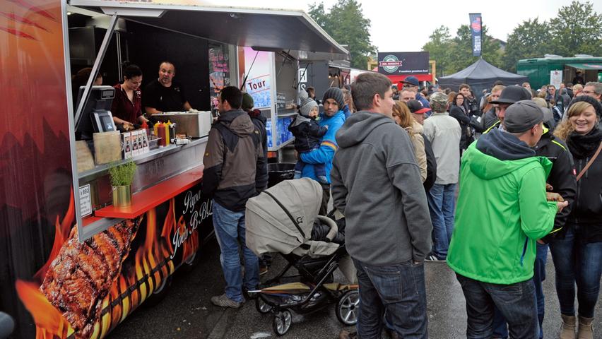 „Foodtruck RoundUp on tour“  in Neumarkt