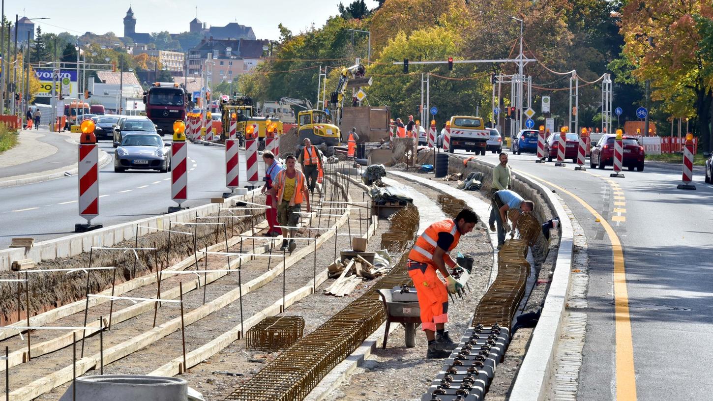 Straßenbahn-Trasse: Noch ein Jahr Baustelle in Thon