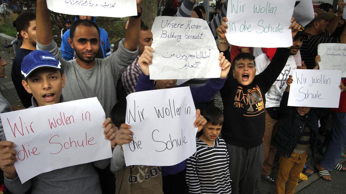 Für Bildung und Kita-Plätze: Flüchtlinge demonstrierten spontan