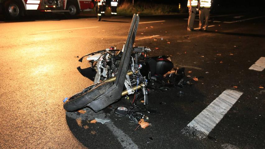 Schwerer Unfall bei Redwitz: Ford-Fahrer übersieht Motorradfahrer