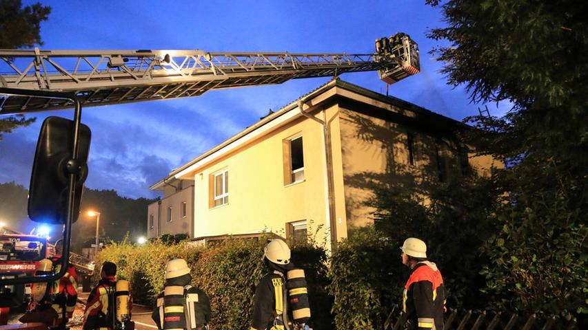 Nach Dachstuhlbrand in Rathsberg: Einfamilienhaus unbewohnbar 