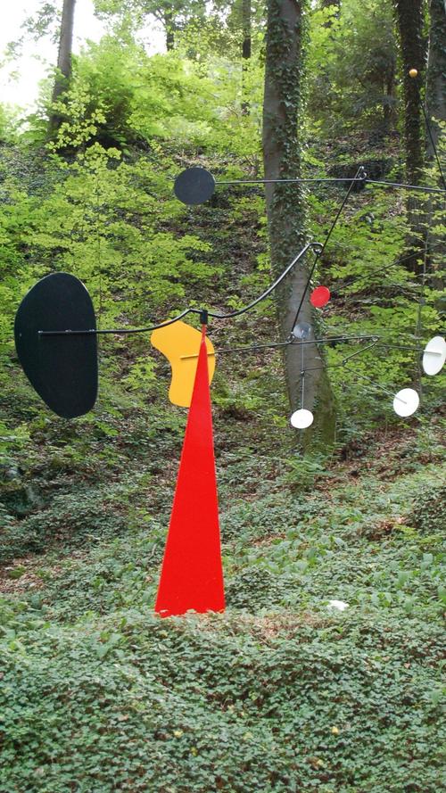 Das Mobile von Alexander Calder war beim Tag des offenen Schlossparks 2012 zu sehen.
