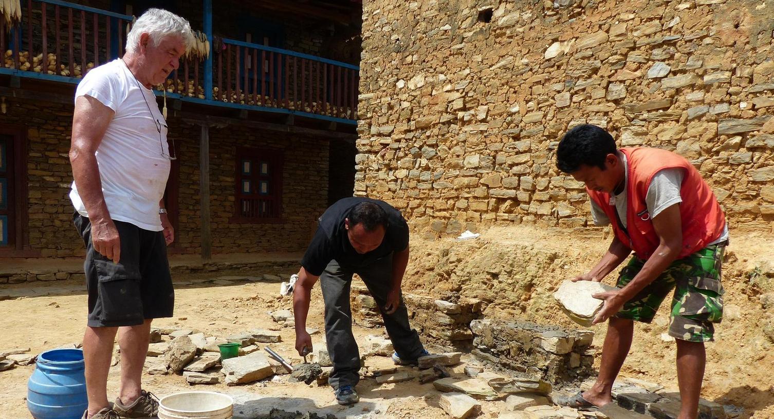 Hemhofener hilft nach Erdbeben in Nepal