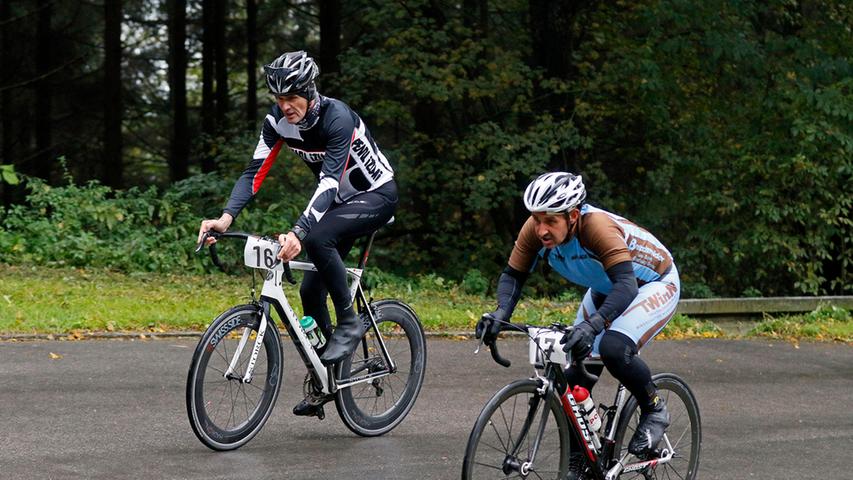 Der Triathlonverein Windschatten veranstaltete am Sonntagvormittag ein  Bergzeitfahren für Mountainbikes und Rennräder von Sengenthal hinauf nach  Winnberg.