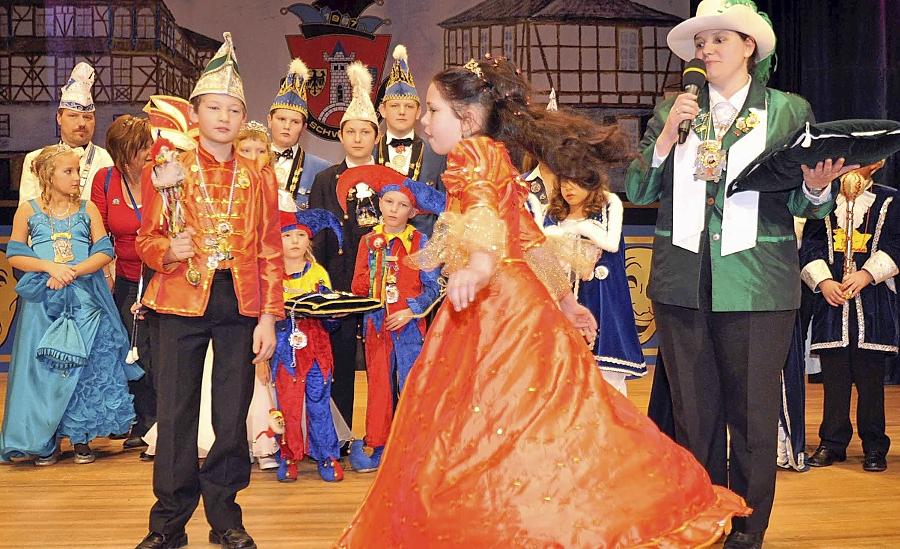 Schwabach Blaublutiges Grossaufgebot Im Markgrafensaal Schwabach Nordbayern De