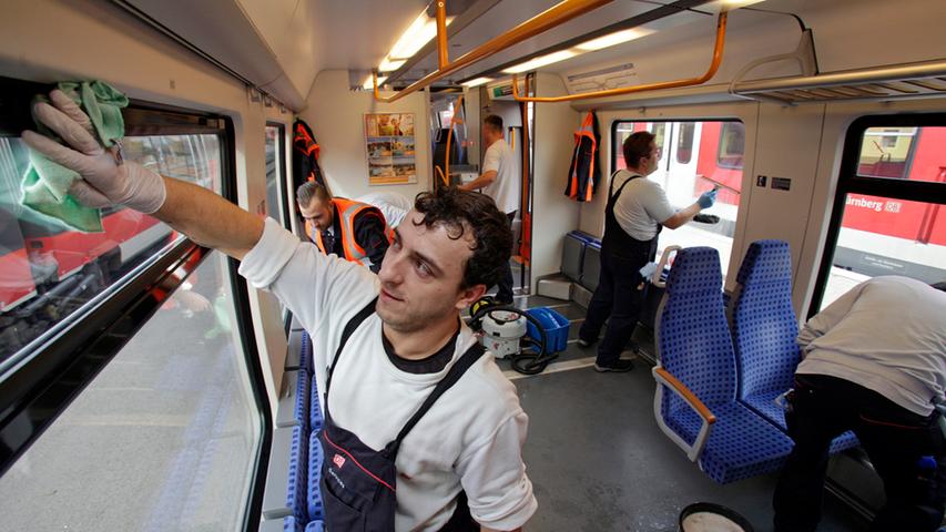 Kampf dem Dreck: Mit der S-Bahn in die Waschanlage