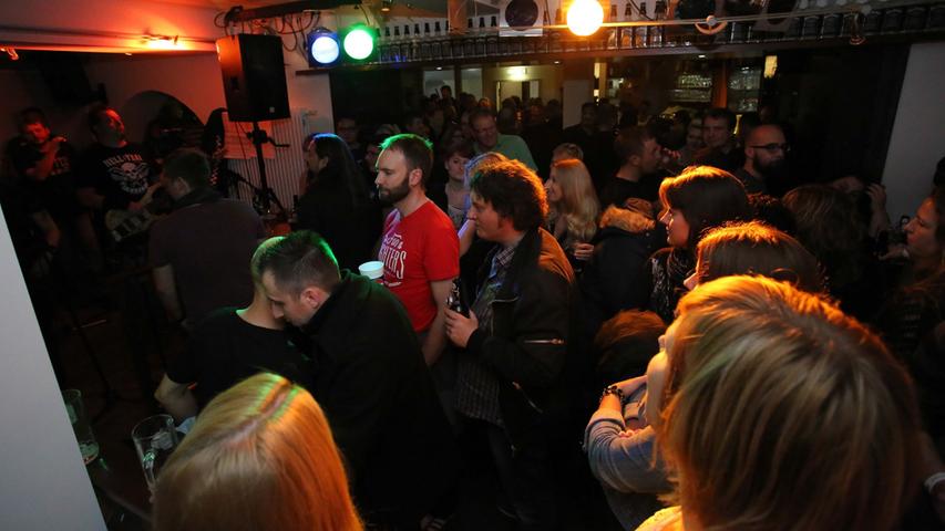 Party-Trubel in Herzogenaurach: Das Kneipenfestival heizt ein