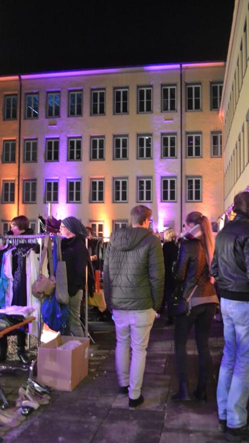 Nightmarket in Ansbach: Trödeln bis in die Nacht hinein