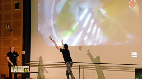 ... dass die Uni Erlangen im "World University Ranking" von "Times Higher Education", das sich zum Ziel gemacht hat, die besten Hochschule der Welt zu küren, 2017/2018 auf Platz 162 und innerhalb Deutschlands auf Platz 18 landete?