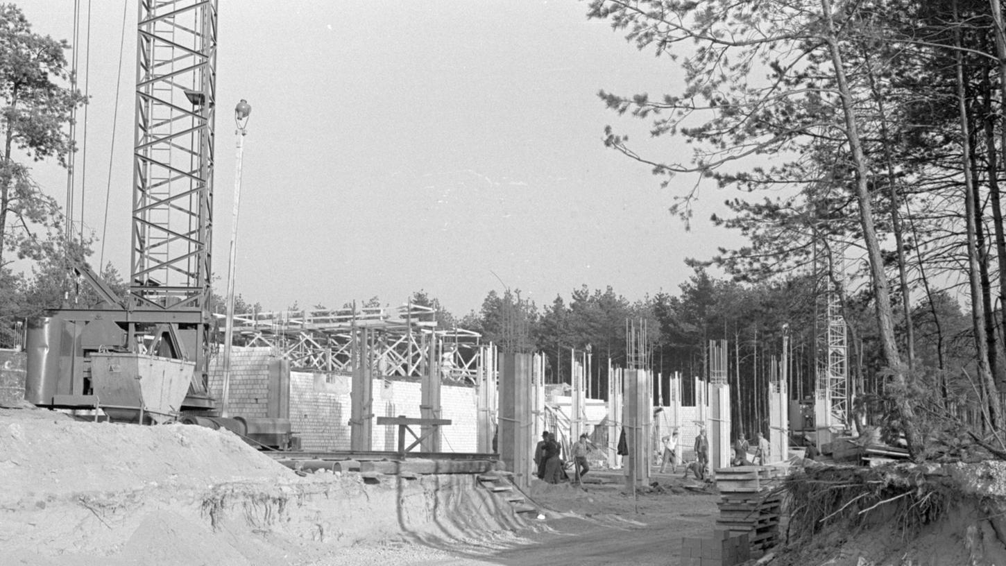 28. Oktober 1965: Polizei hinter Föhren