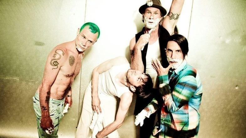 Die Red Hot Chilli Peppers starteten 1983 ihre Musikkarriere. Die kalifornische Funk- und Alternative-Rockband zählt zu den erfolgreichsten Vertretern des Crossover. 2014 traten die Jungs zusammen mit Bruno Mars in der Halbzeitshow des Super Bowl auf. Nun kommen sie als Headliner zu Rock im Park 2016.