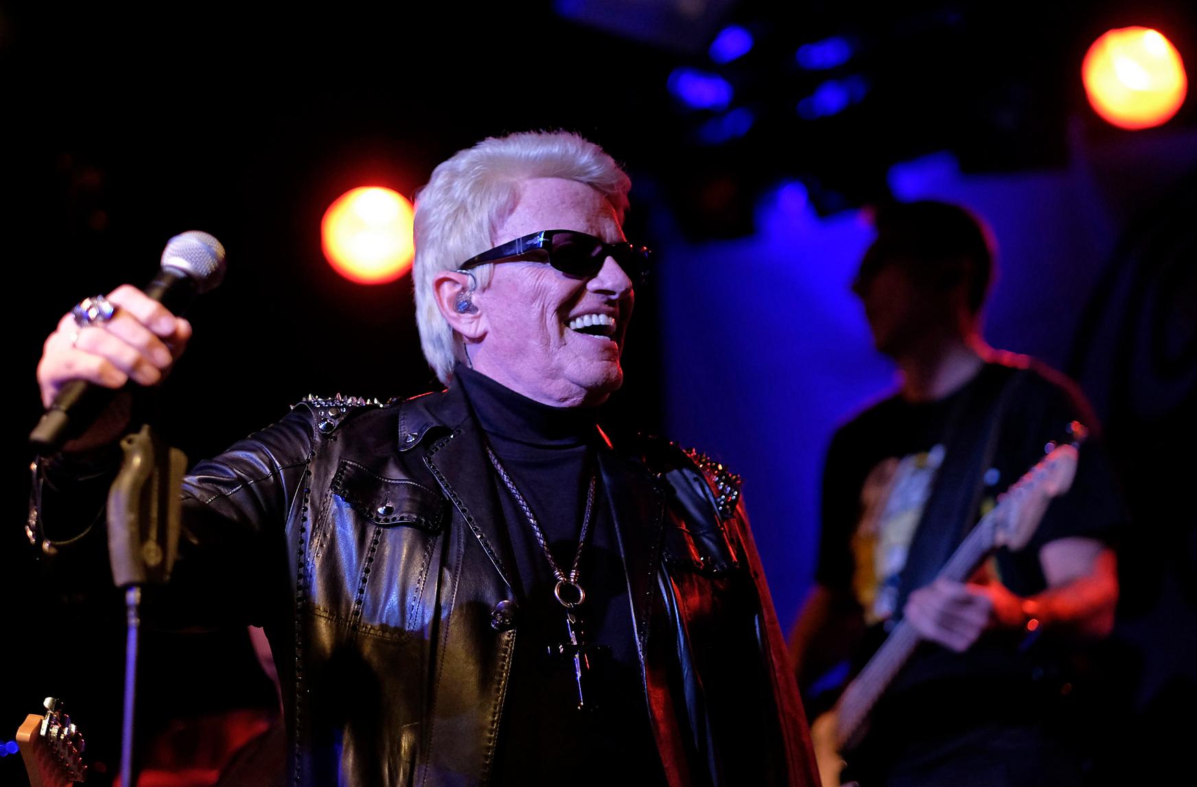 So Schwarz Bluht Der Enzian Heino In Nurnberg Nurnberg Nordbayern De nordbayern