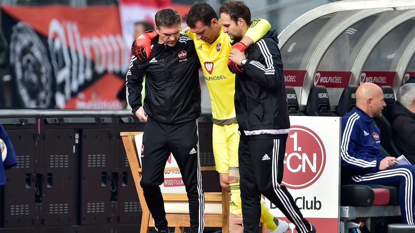 ... schon am nächsten Spieltag gab es einen heftigen Rückschlag für Schäfer: Gegen den FSV Frankfurt zog sich Schäfer früh eine schwere Wadenverletzung zu, Kirschbaum rückte wieder in den Kasten.