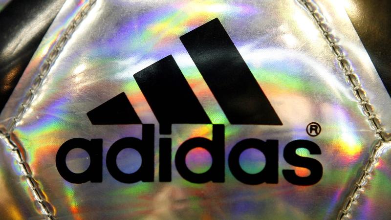 Adidas-Mitarbeiter dürfen sich über einen sogenannten Champions-Bonus freuen.
