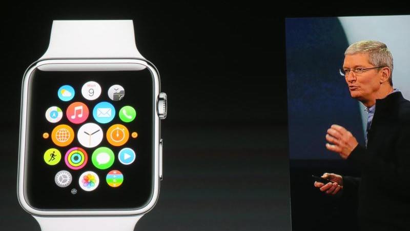 Die Apple Watch ist Ende April 2015 erhältlich und kam damit etwas später auf den Markt, als die Produkte anderer Anbieter.