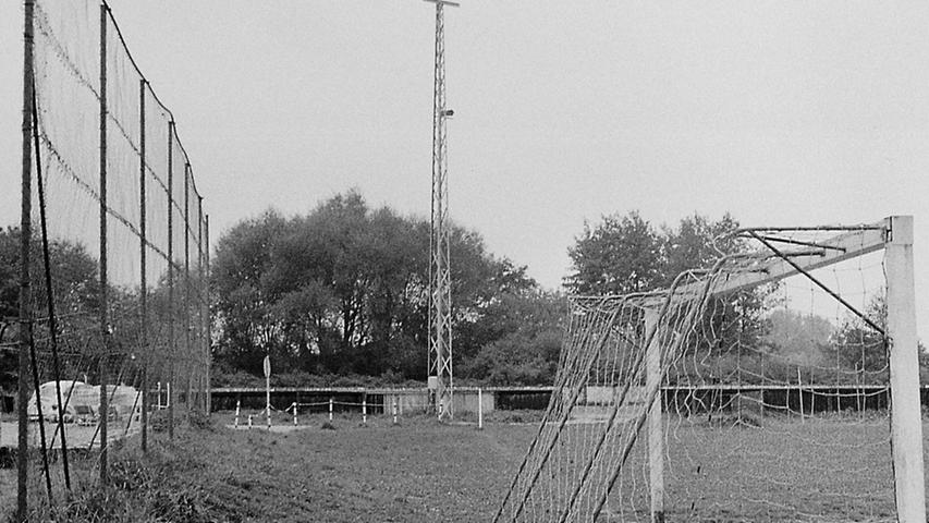 Auf dem damaligen Sportgelände II der SpVgg Jahn an der Bayreuther Straße wurde 1979 der FC Germania heimisch. Nun steht der ATSV in den Startlöchern.