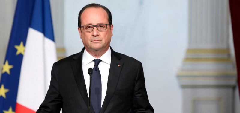 Präsident François Hollande rief in einer Fernsehsprache an die Nation den Ausnahmezustand aus.