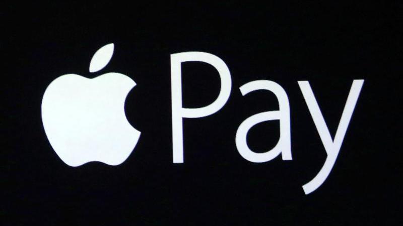 Mobiles Bezahlen ist in den USA seit Oktober 2014 mit Apple Pay möglich. Inzwischen wird der Dienst auch von mehreren Banken in Deutschland unterstützt.