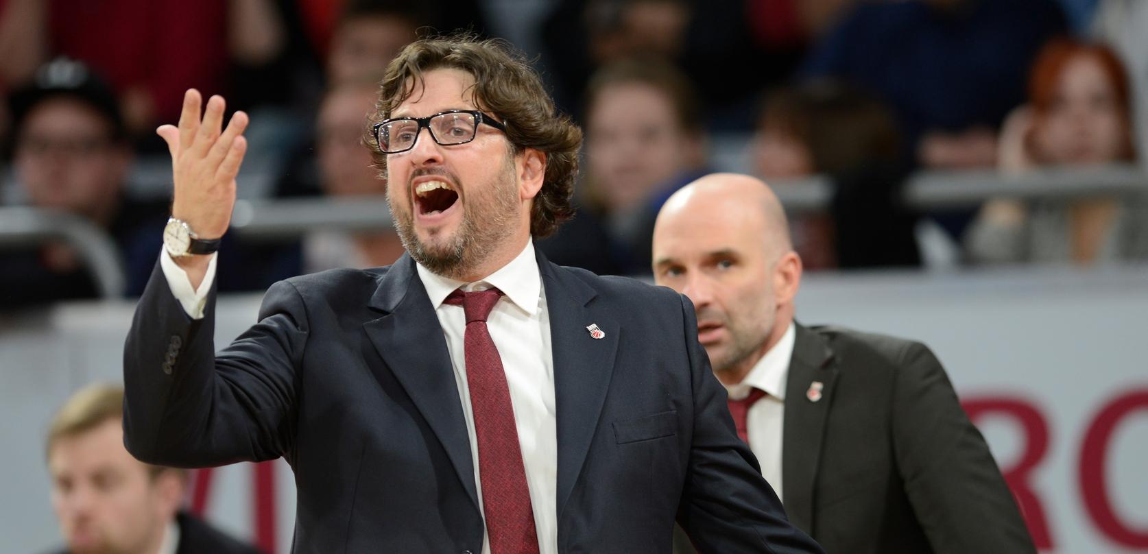 "Malaga ist die einzig noch ungeschlagene Mannschaft der Euroleague, das heißt: sie sind die Besten": Bambergs Trainer Andrea Trinchieri.