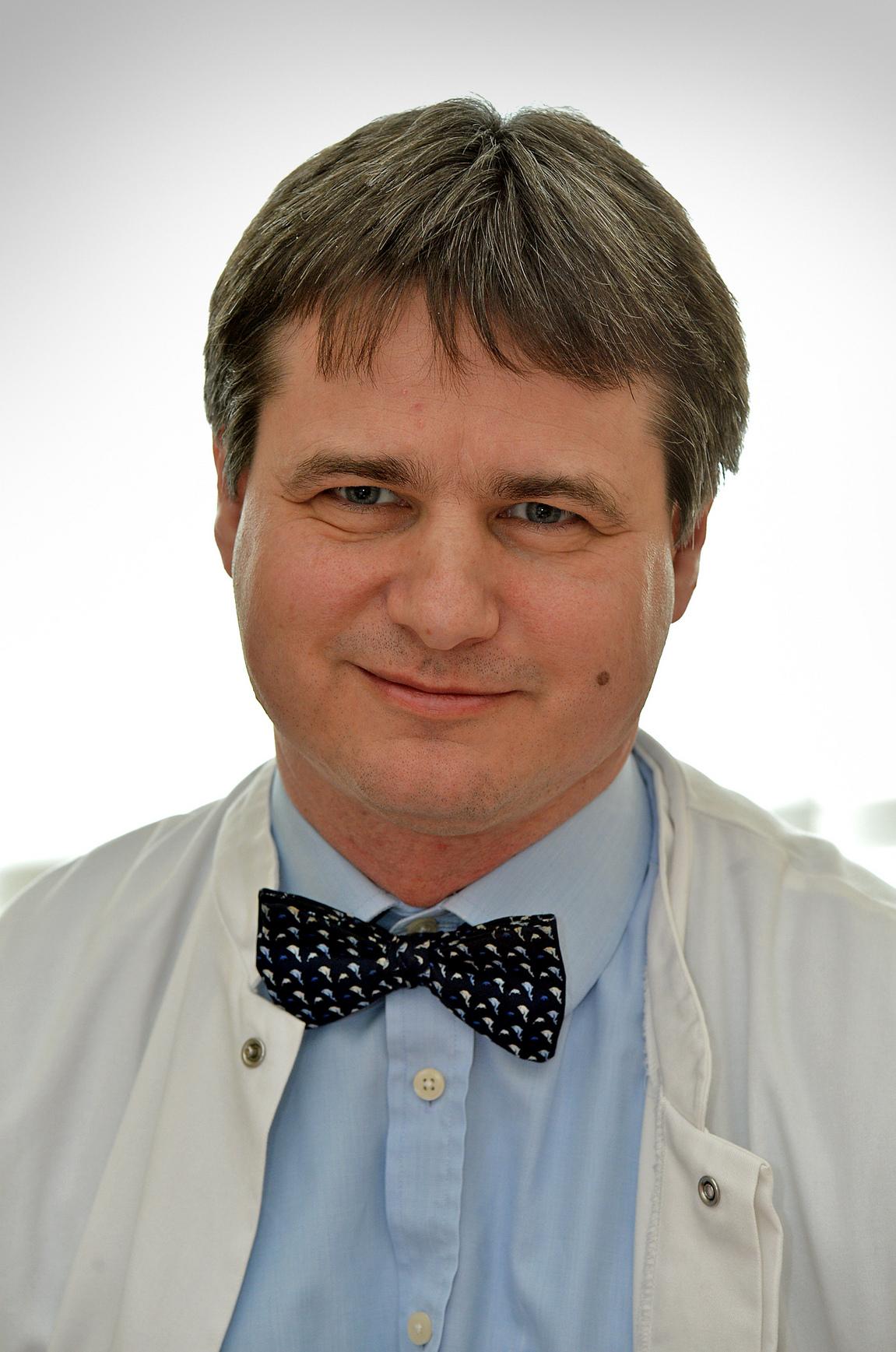 Herr Priv. Doz. Dr. med. Rene Handschu