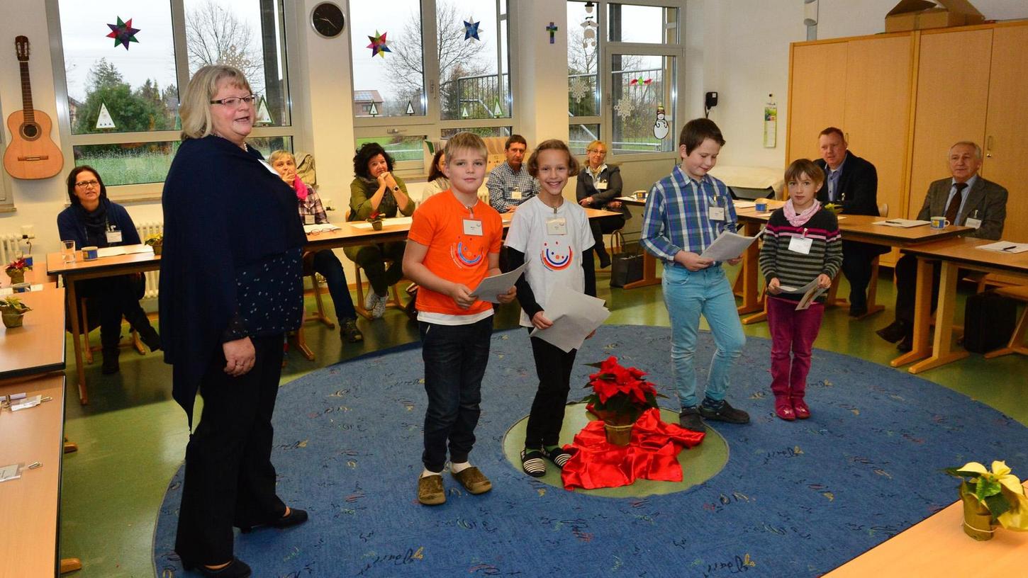 Lehrkräfte aus ganz Bayern beim Isi-Tag in Bubenreuth