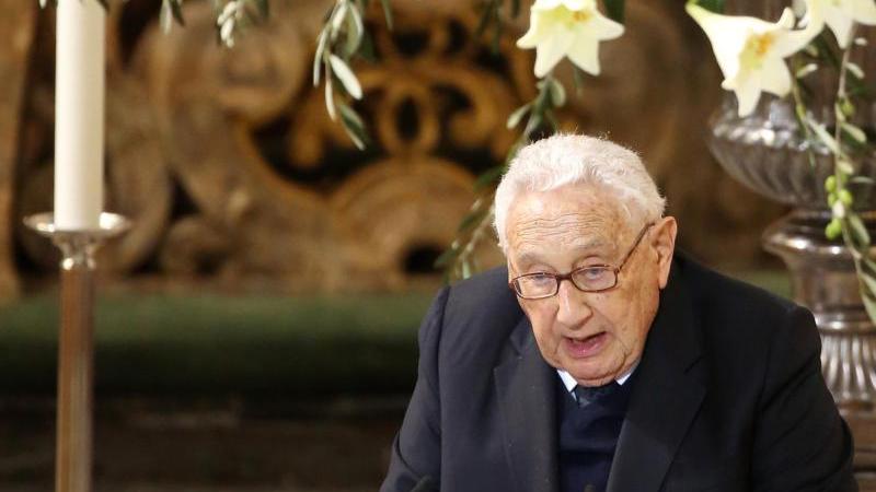 Er habe ihn 60 Jahre lang gekannt und geschätzt, sagte Kissinger.