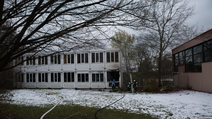 Feuer in der Gebrüder-Grimm-Grundschule in Nürnberg