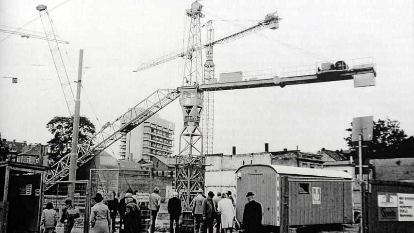 1976 hatten die Bauarbeiten für das große Kaufhaus begonnen.