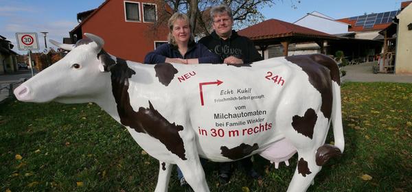 Rohrer Rohmilch-Automat: Von der Kuh frisch in die Flasche