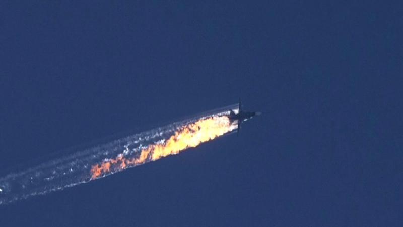 Das Verteidigungsministerium in Moskau teilte nach Angaben der Agentur Interfax mit, dass ein russisches Kampfflugzeug vom Typ Suchoi Su24 in Syrien vermutlich nach Beschuss vom Boden aus abgestürzt sei.