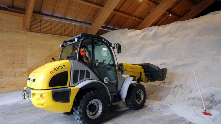 Besuch beim Winterdienst: Salz und Maschinen-Power gegen Eis