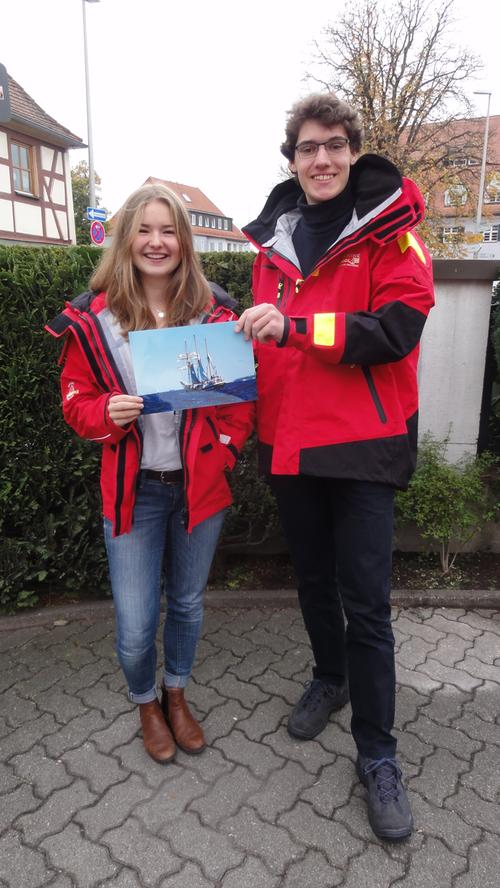 Sophie Neuner aus Röthenbach und Fabian Steinmeyer aus Herzogenaurach sind zwei von insgesamt acht Schülern an Bord, die aus Mittelfranken kommen.