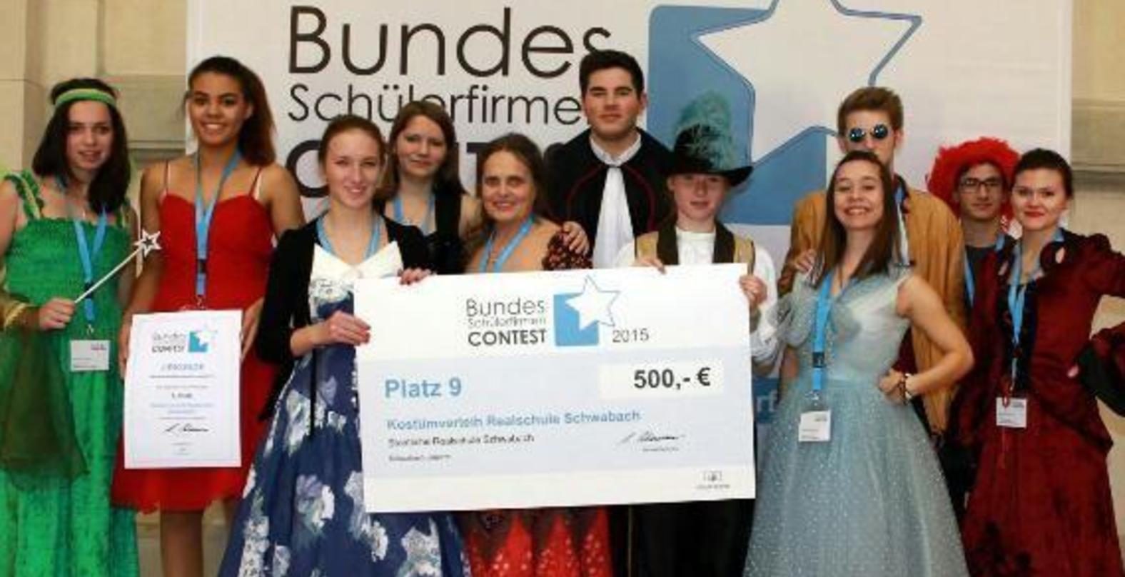 BSF-Contest: Erfolg für den Kostümverleih der Realschule 