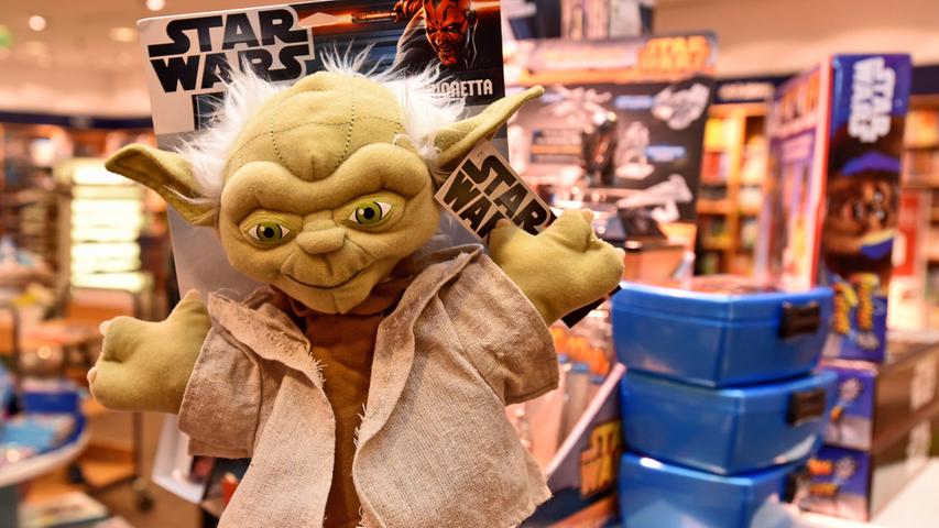 Neben dem Kasperle kann nun auch Meister Yoda im Puppentheater auftreten.
