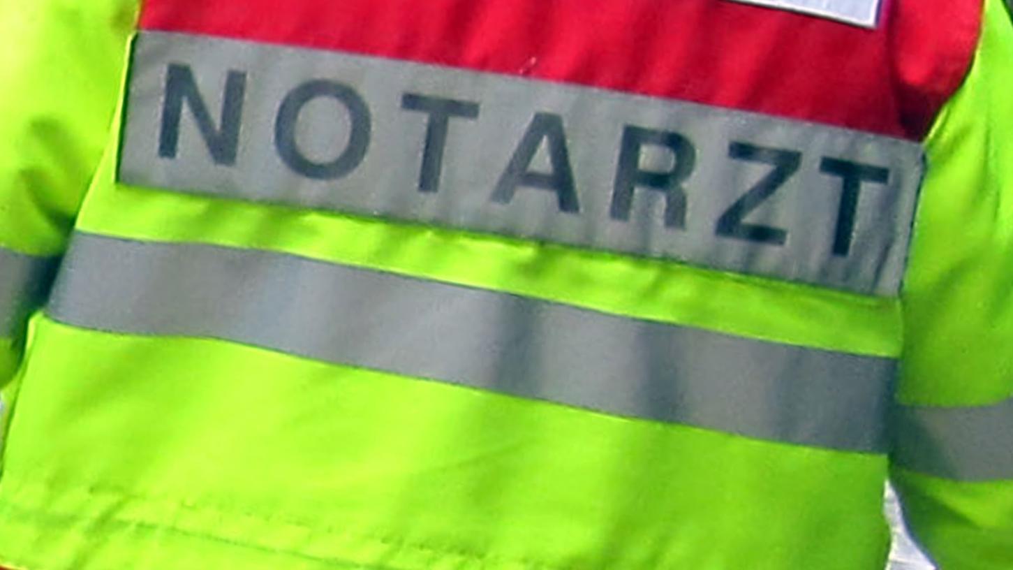 Notarzt-Einsatz am Gleis in Postbauer-Heng