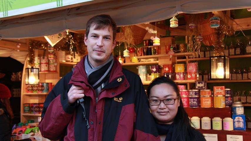 Michael Huber wohnt mit seiner Freundin Grace Zhou in Mindelheim im Unterallgäu. Er hat sie vor vier Jahren in Shanghai kennengelernt, als er dort auf Montage war. Michael selbst ist zwar "kein so'n Weihnachtsmarkt-Fan", für Grace ist das aber ein Pflichtbesuch. Als nächstes ist dann Schloss Neuschwanstein dran.