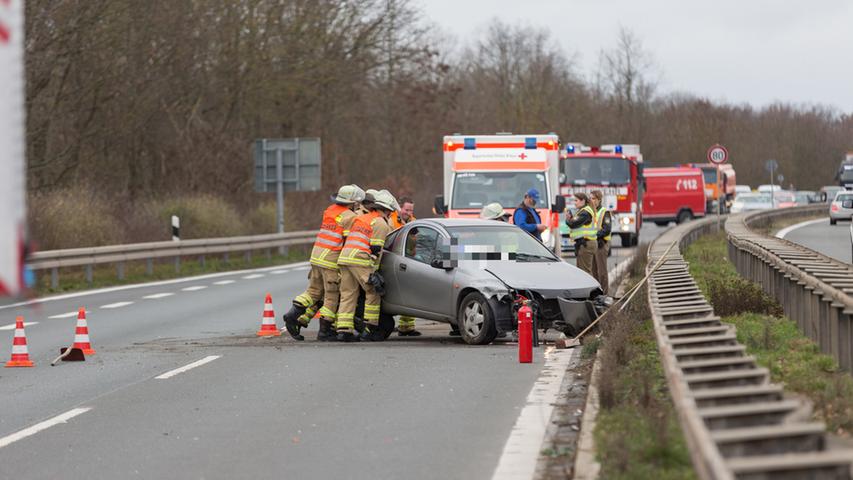 Kollision auf der Südwesttangente: Lkw-Fahrer übersieht Opel