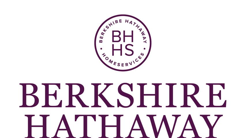 Ganz dick im Geschäft ist weiterhin der Finanzdienstleister Berkshire Hathaway, auf Platz 4. Wert: ebenfalls 301 Milliarden Euro.