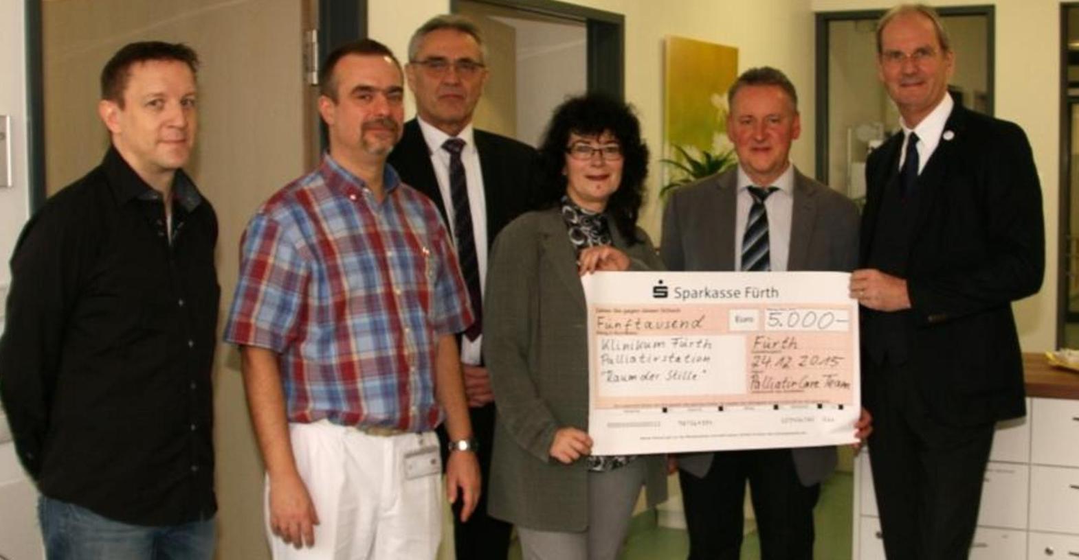 Palliativ-Team spendet fürs Klinikum Fürth