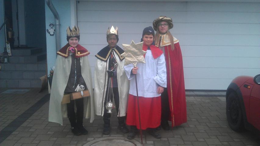 Auch in Poppendorf zogen die Heiligen Drei Könige von Haus zu Haus.